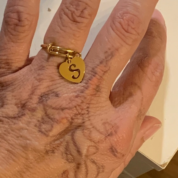 Charm Dangle Rings - Picture 10 of 13